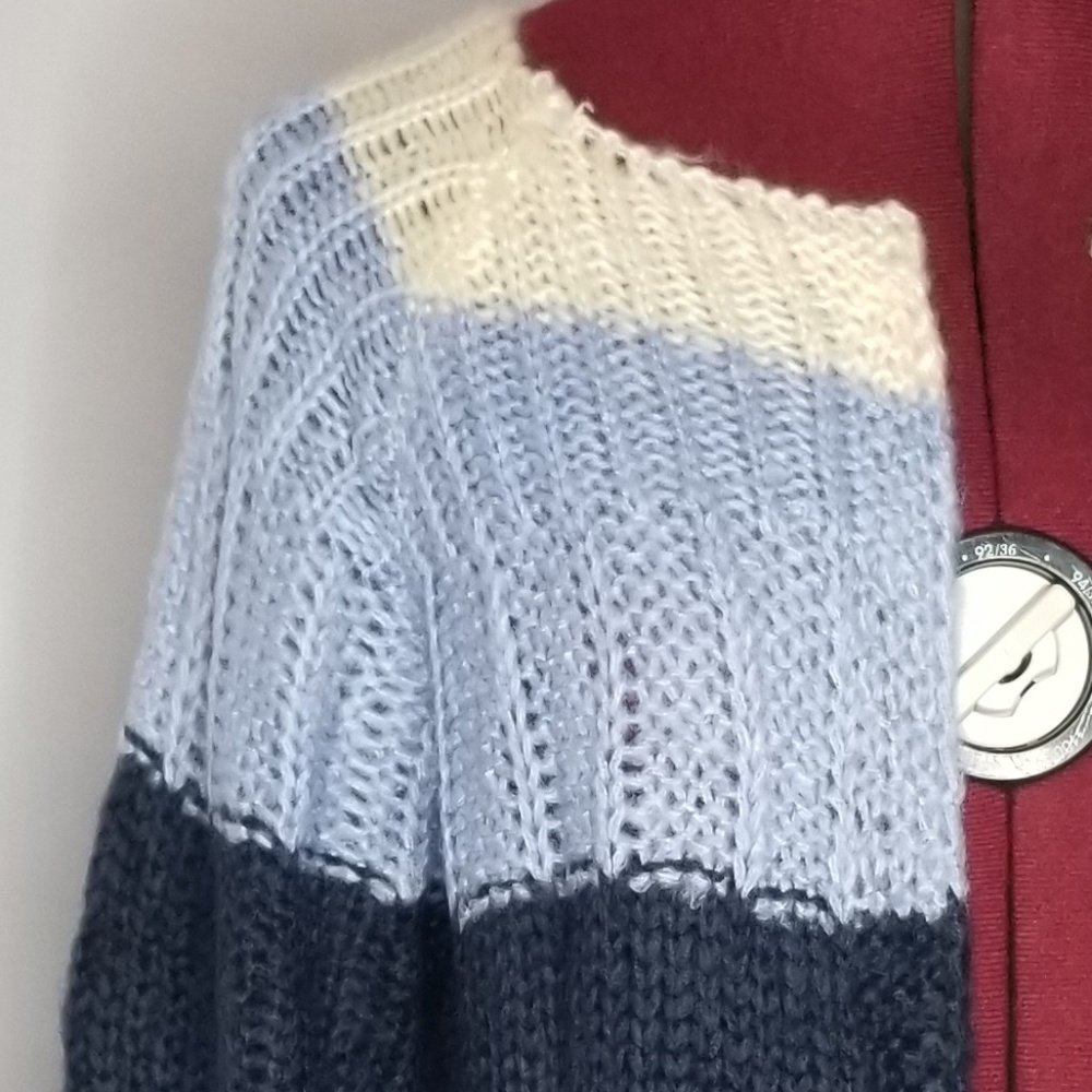 Navy Color Block Cardigan - Picture 6 of 7